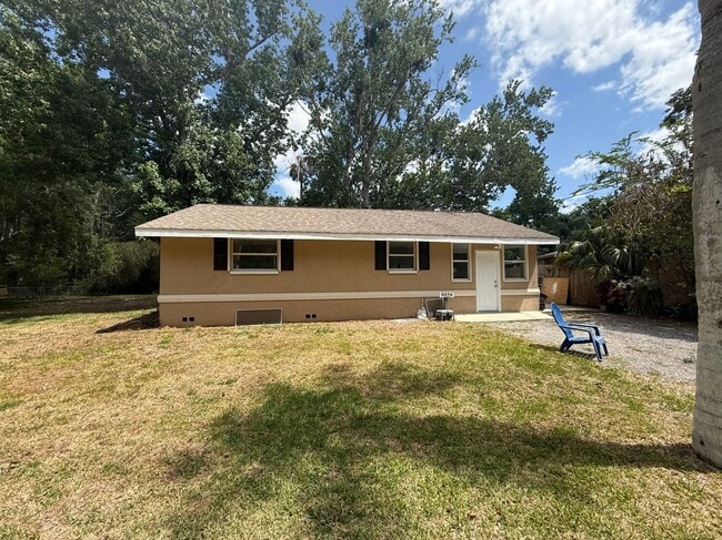 Photo - 9029 Maiden Ln
