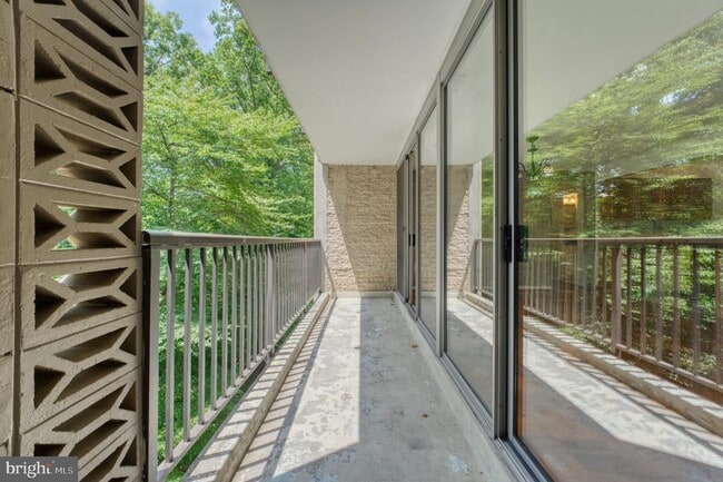 Photo - 4420 Briarwood Ct N Unit 25