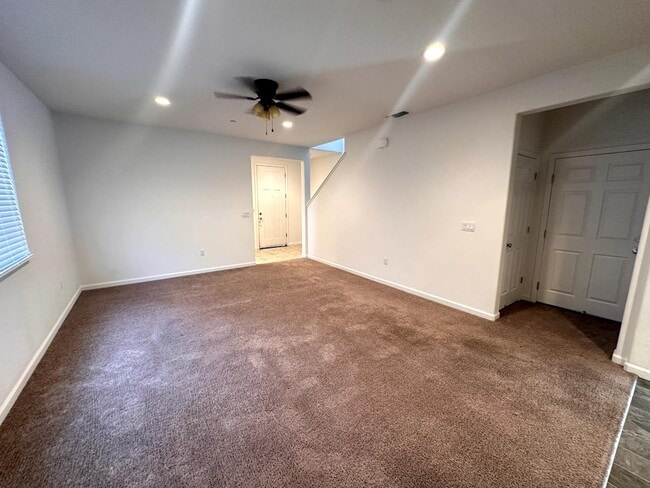 Photo - 2893 N Schneider Ave