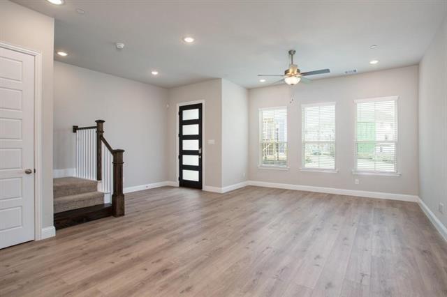 Photo - 340 Almanor St