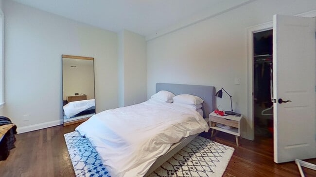 Photo - 2016 Commonwealth Ave Unit 4