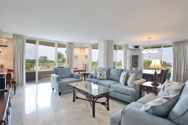 Photo - 775 Longboat Club Rd Unit 405
