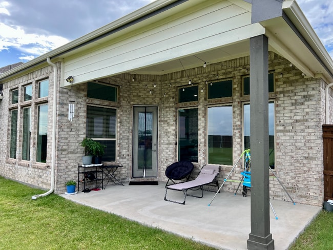 Photo - 17220 Eastbrook Dr