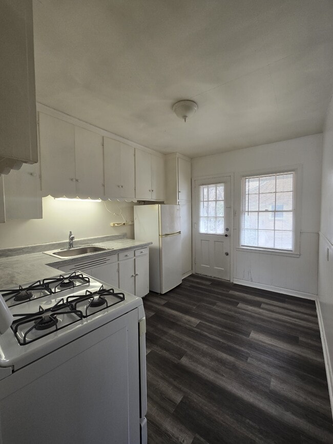 Photo - 528 S Glendale St