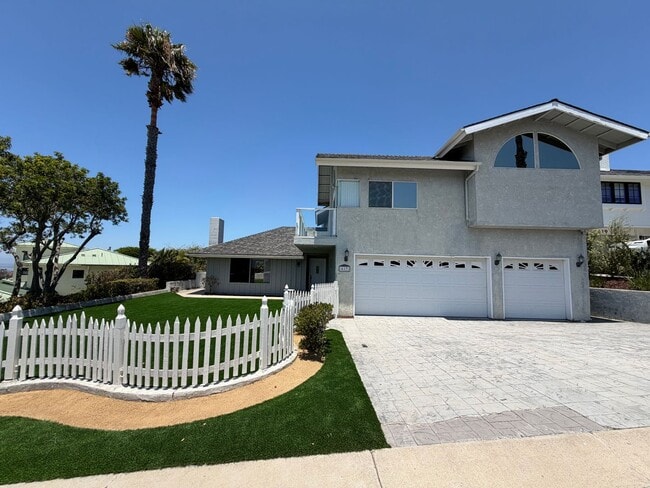 617 E Avenida San Juan