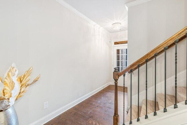 Photo - 309 Braemore Mill Dr