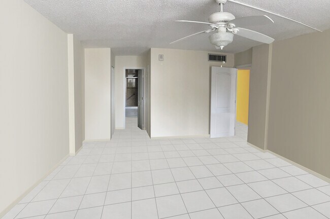 Bedroom - 1849 S Ocean Dr Unit 805