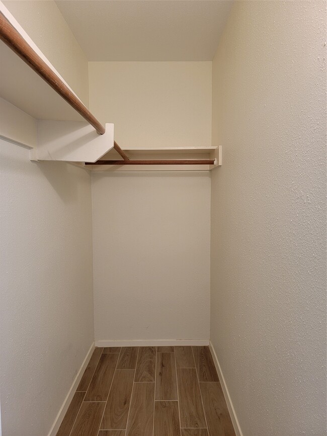 Photo - 2101 Fountain View Dr Unit 27