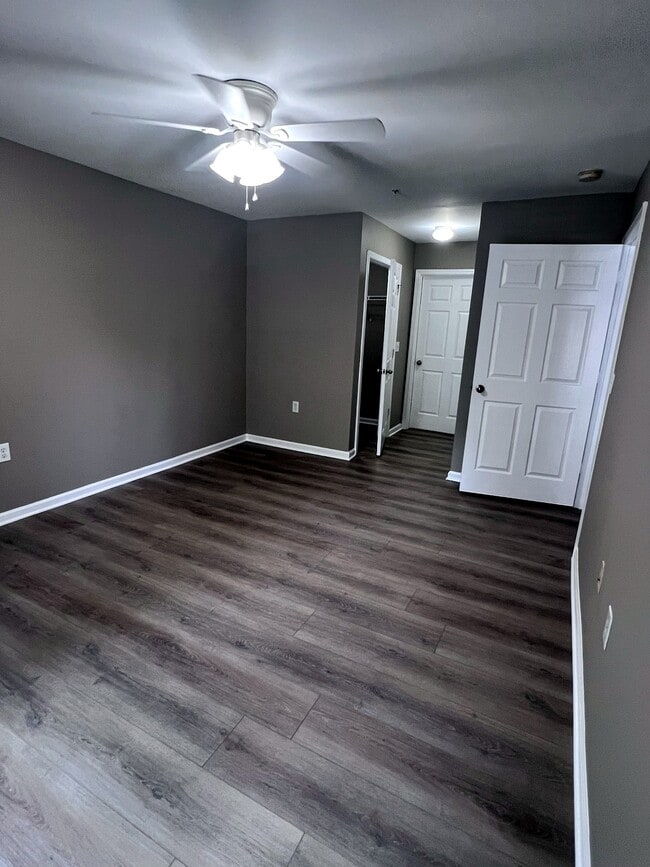 Photo - 101 Sturbridge Dr Unidad First Floor Convenience