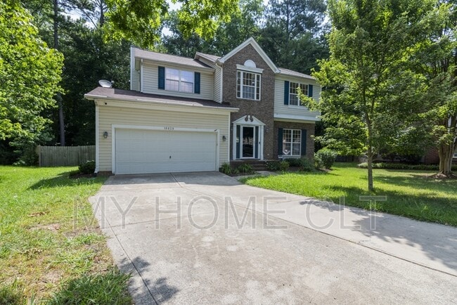 Building Photo - 10029 Dauphine Dr