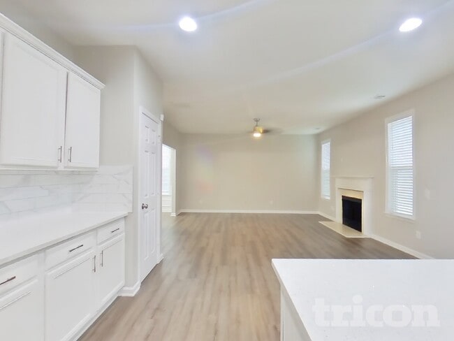 Photo - 4286 Savannah Dr