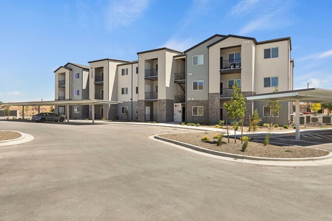 Photo - Kuna Commons
