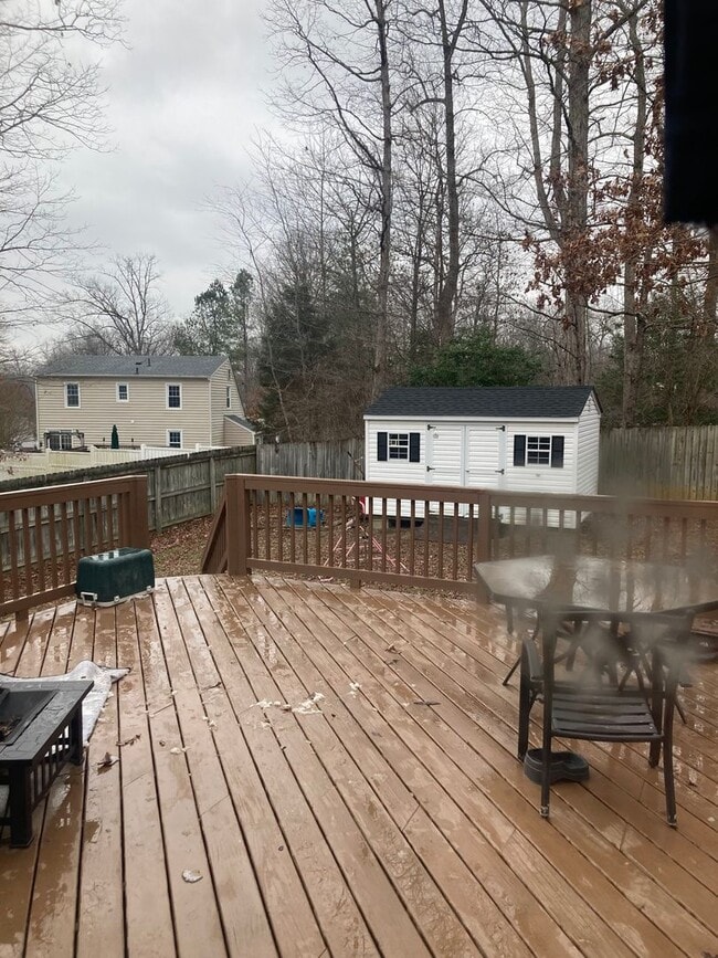 Photo - 4 BR/ 2.5 BA Spacious home in Chesterfield