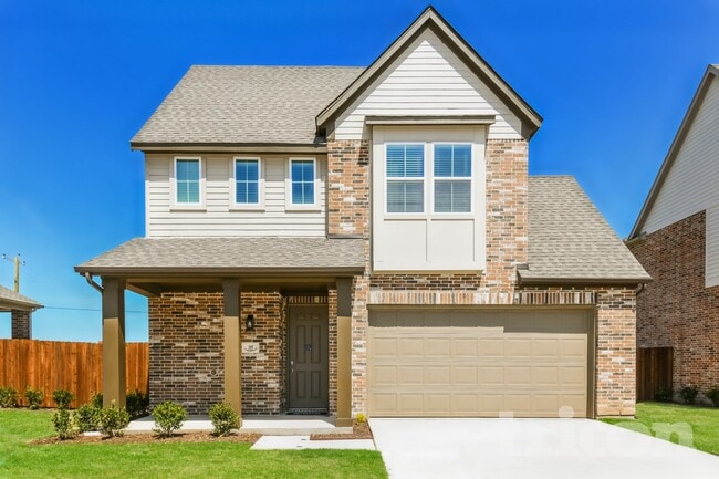 Building Photo - 105 Bedford Cir