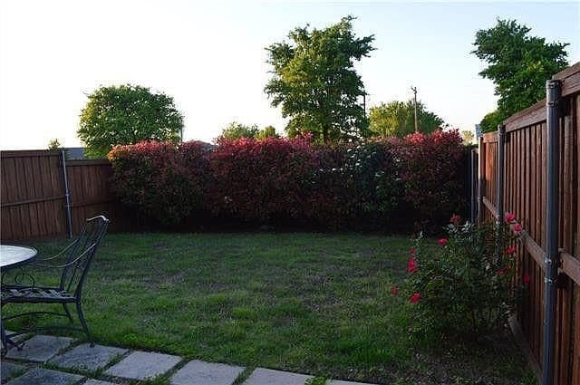 Photo - 1426 Forest Oaks Ct