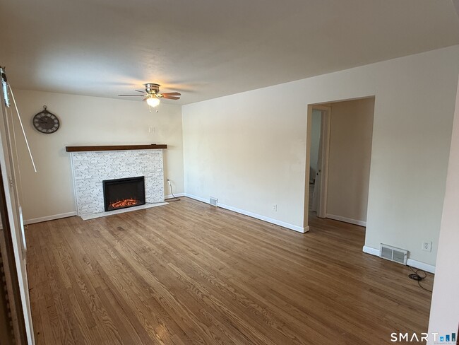 Photo - 5 Hotchkiss Terrace