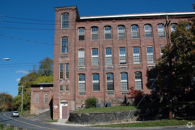 Silk Mill Apartments - The Lofts at Silk Mill