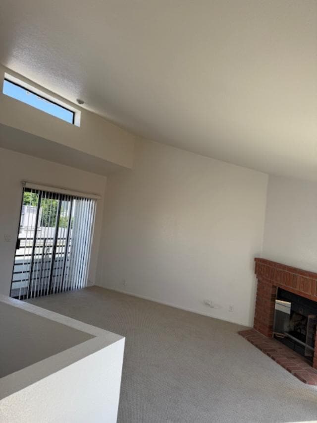 Building Photo - 600 1st St Unit 2