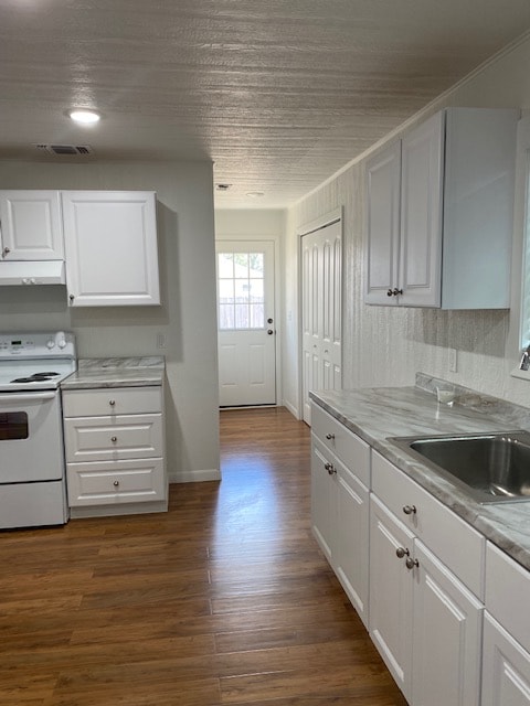 Photo - 120 St George St