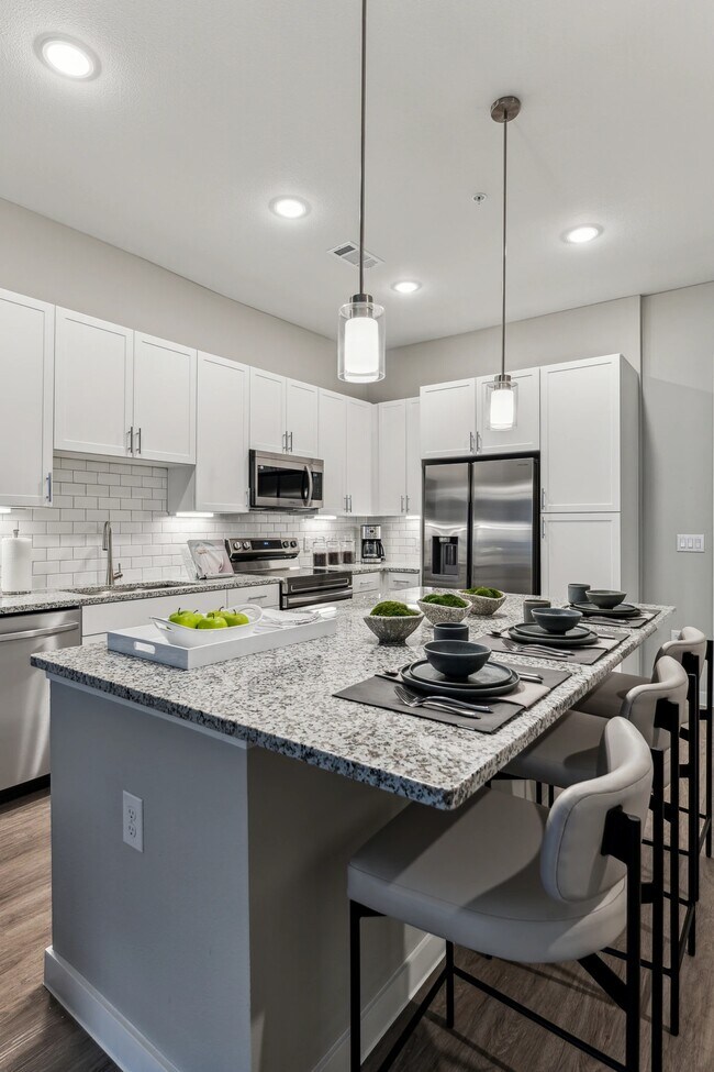 Photo - Half Off Rent Through 2025! Unidad MASX