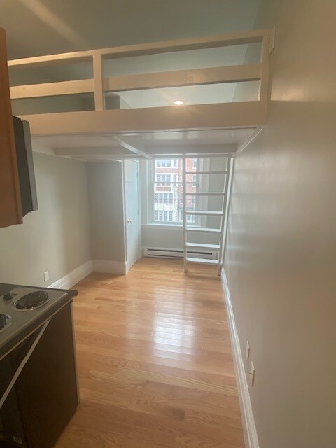Photo - 507 Beacon St Unit 8