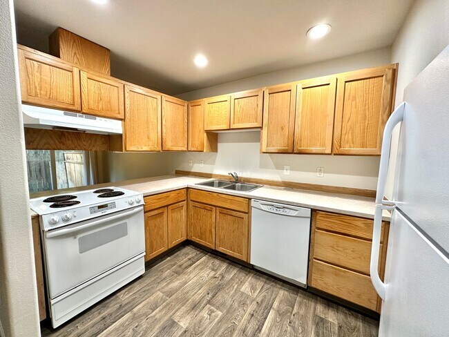 Photo - 1871-1875 SW Salmon Ave Unidad 1871