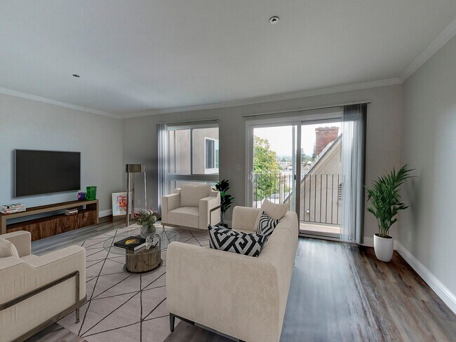 Photo - 378 Van Buren Ave