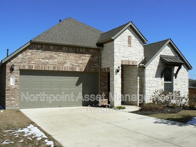 Building Photo - 3304 De Torres Cir