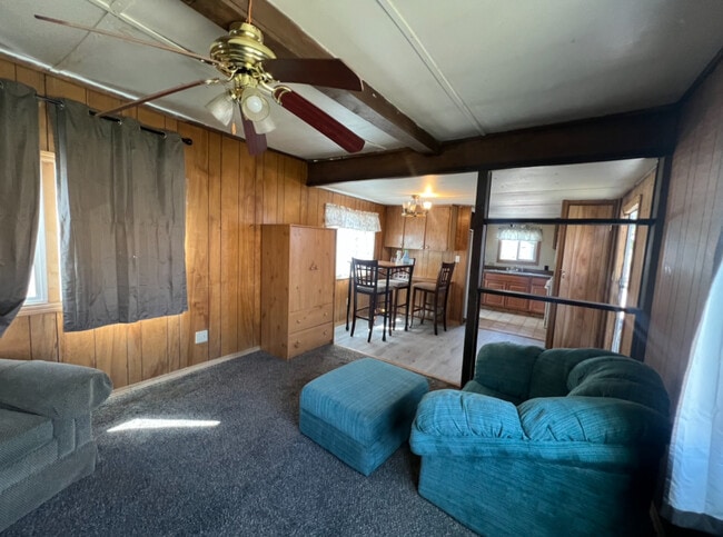 Photo - 1565 Ray's Rd