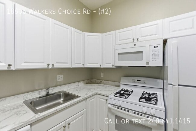 Photo - 18806 Walkers Choice Rd Unit (#2)