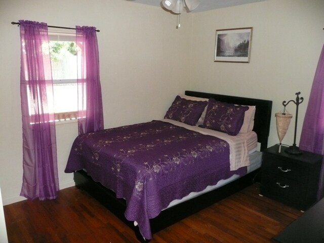 Photo - 1024 Maple St