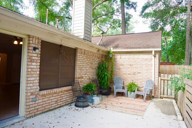 3318 Golden Willow Dr