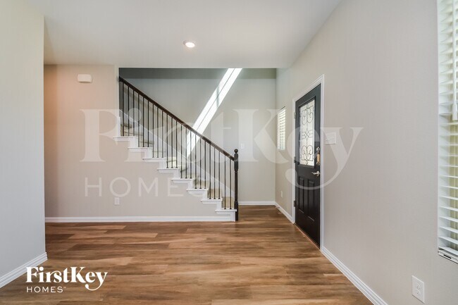 Photo - 223 Rosewood Dr