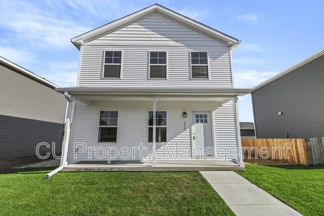 Building Photo - 1316 S Smith Rd