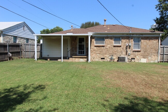 Photo - 524 E Atkinson Dr Casa