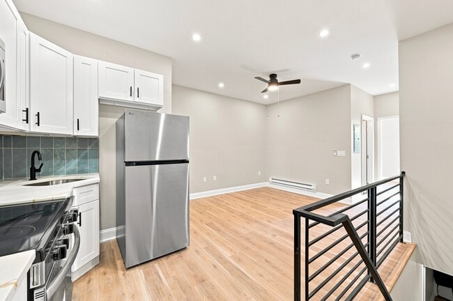 Photo - 872 N 46th St Unit 2
