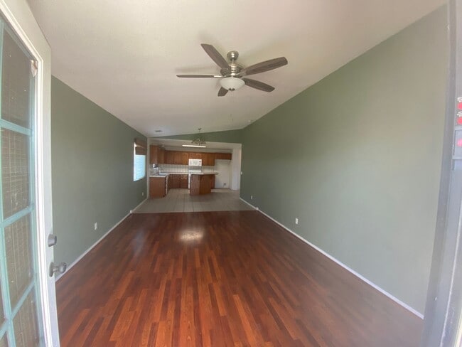 Photo - 1201 Hoover Way