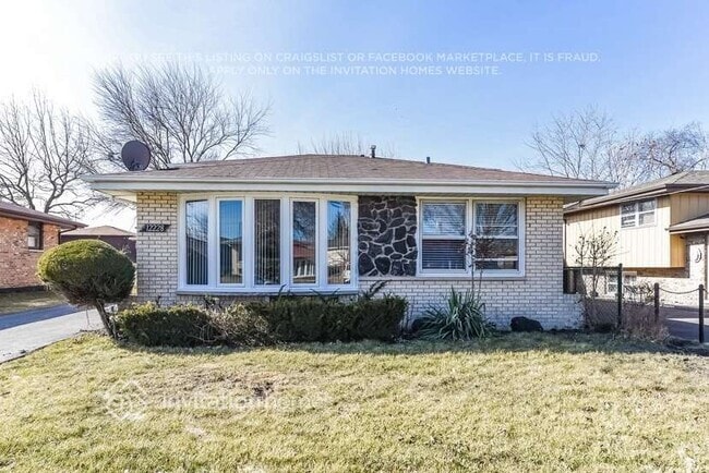 Building Photo - 12228 S 44th Pl Rental