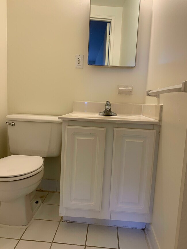 Photo - 185 Freeman St Unit 843