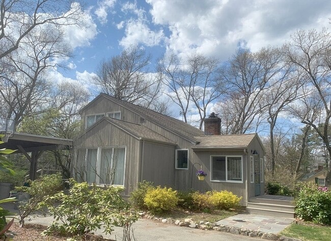 Building Photo - 1 Balfour St