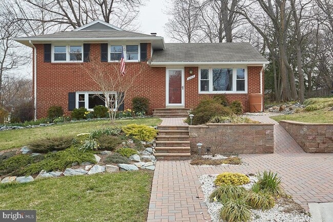 Photo - 10405 Amherst Ave Casa
