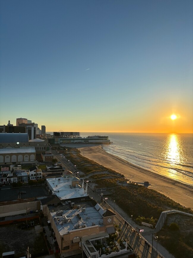 Photo - 2721 Boardwalk Unit 1515 Ritz
