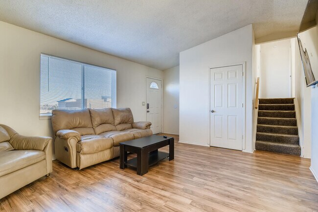 Photo - 1620 Zebulon Dr