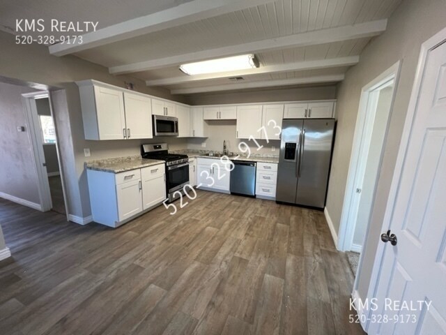 Photo - 4213 S Lundy-