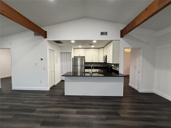 4999 Dover Cir