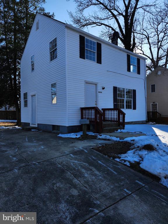 Photo - 46599 Midway Dr