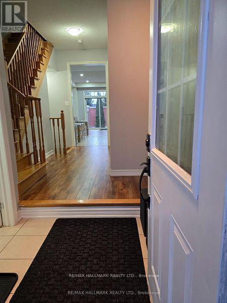 Photo - 32 Kempenfelt Trail