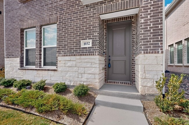 Photo - 1032 Bristleleaf Wy