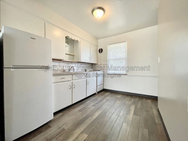 Photo - 1212 Ottillia St SE Unit A