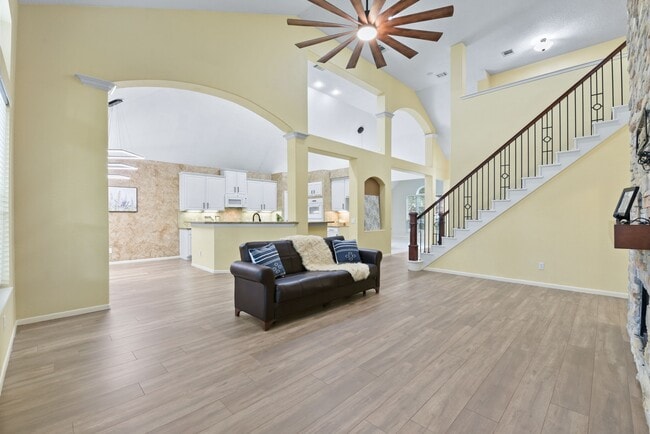 Building Photo - 23030 N Warmstone Way